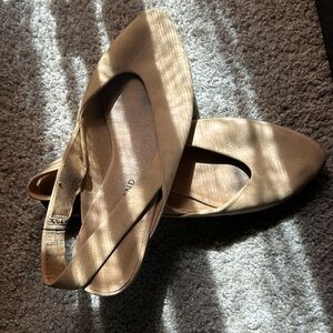 Lucky brand flats